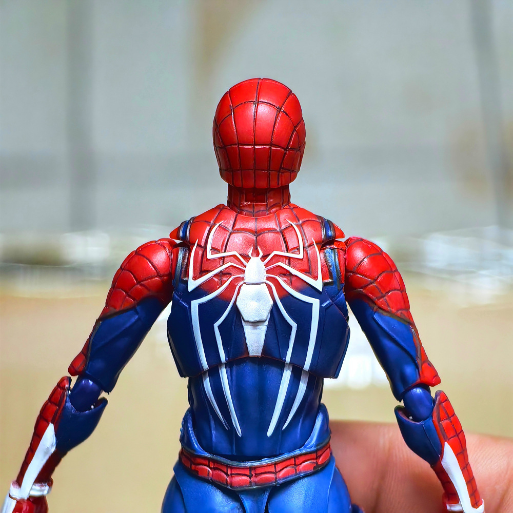 Gorąca figurka Spider-Mana z P – Tech Home Accessories recenzja i cena