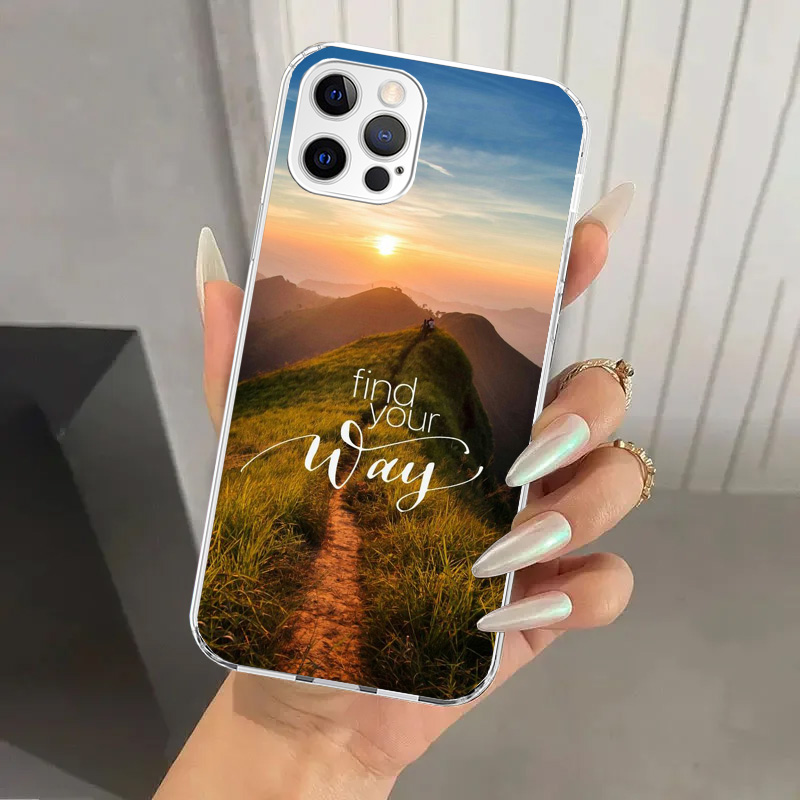 Etui na telefon Travel Mountai – Tech Accessories Apple recenzja i cena